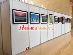 贵州出租展位展板，贵阳八棱柱书画挂画展板租